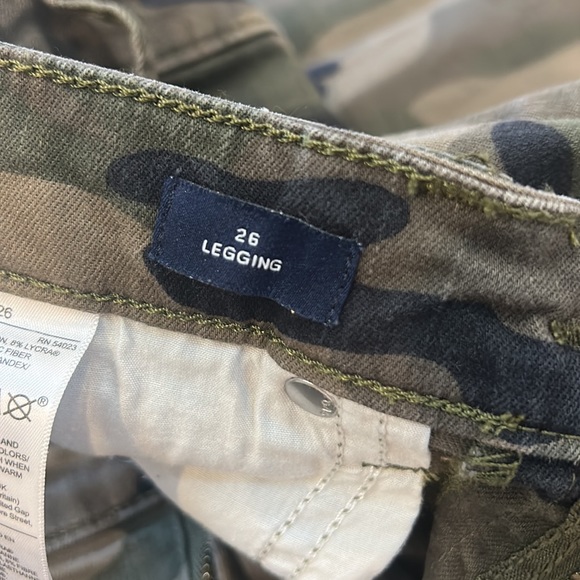 GAP Denim Camo Legging Jeans Size 26 - Picture 8 of 9